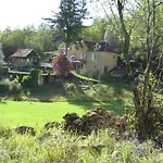 Casa de Férias Les Cypres Du Brel *